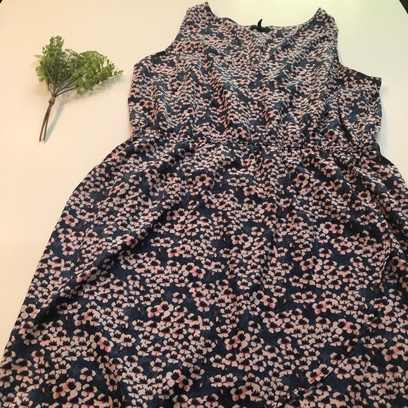 GAP Dresses & Skirts - GAP Dress GAP Dresses & Skirts - GAP Dress